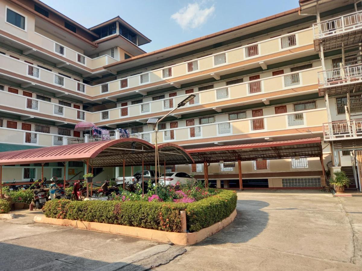 Baan Aranya Apartman Csiangmaj Kültér fotó